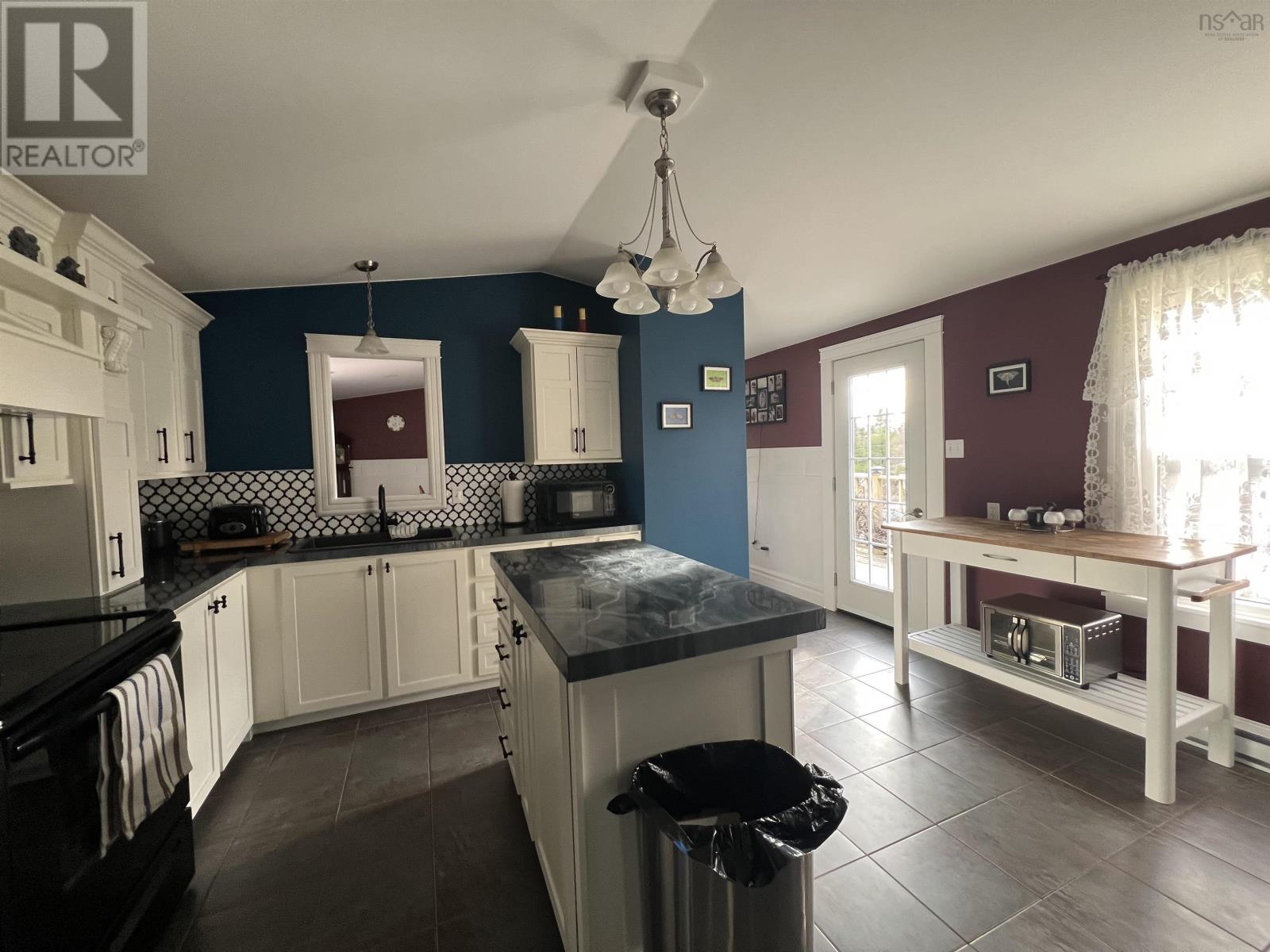 38 Rustic Drive, Crowes Mills, Nova Scotia  B0M 1G0 - Photo 4 - 202608139