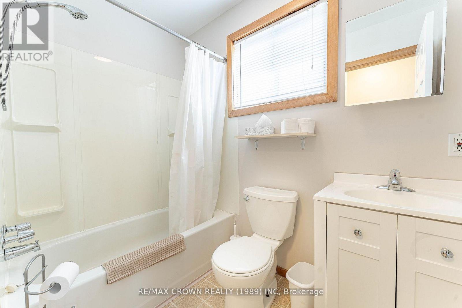 102 North Star Drive, Bonfield, Ontario  P0H 1E0 - Photo 18 - X13604028