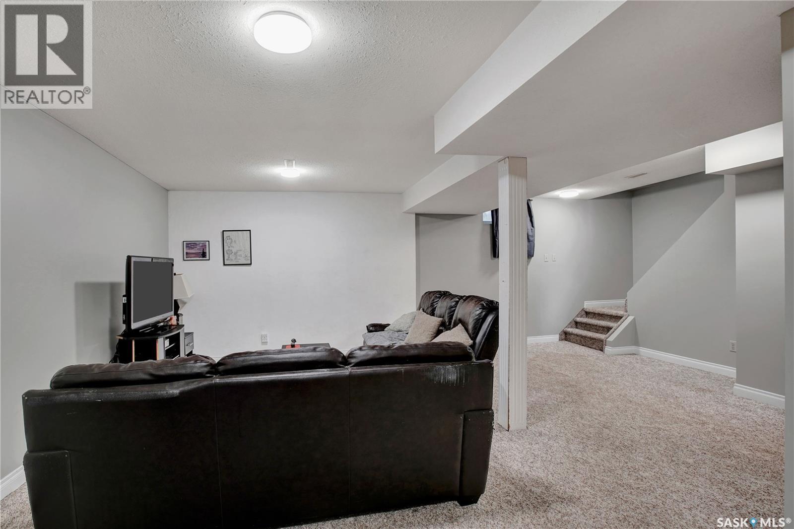 506 4th Avenue, Warman, Saskatchewan  S0K 4S0 - Photo 21 - SK043596