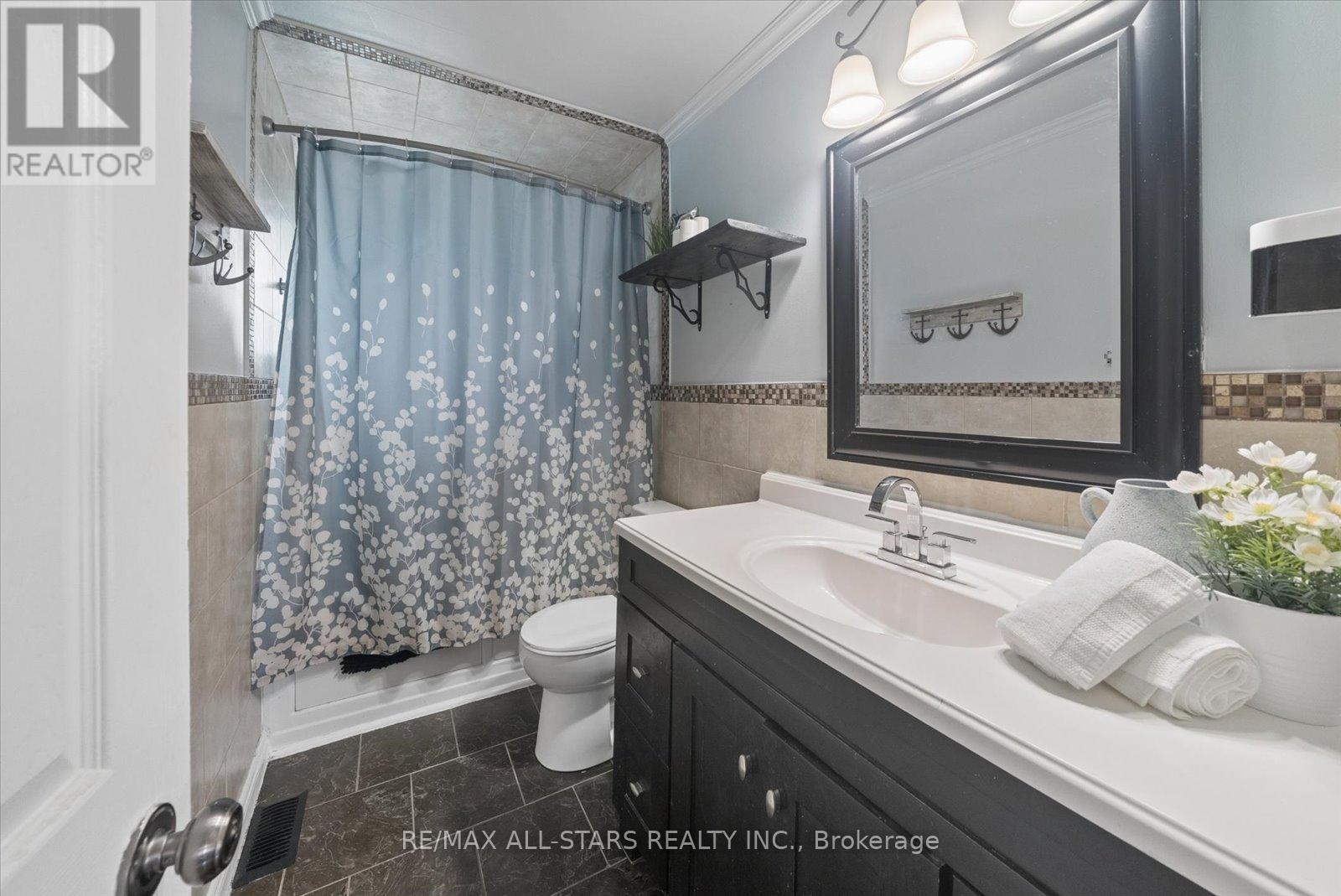 340 Walter Drive, Georgina, Ontario  L4P 3A7 - Photo 23 - N13505488