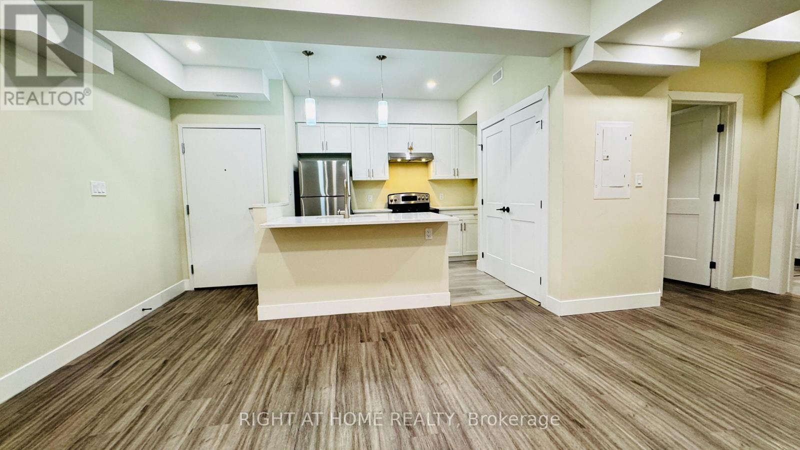 Back Unit - 346 Ashland Avenue, London East, Ontario  N5W 4E8 - Photo 13 - X13607524