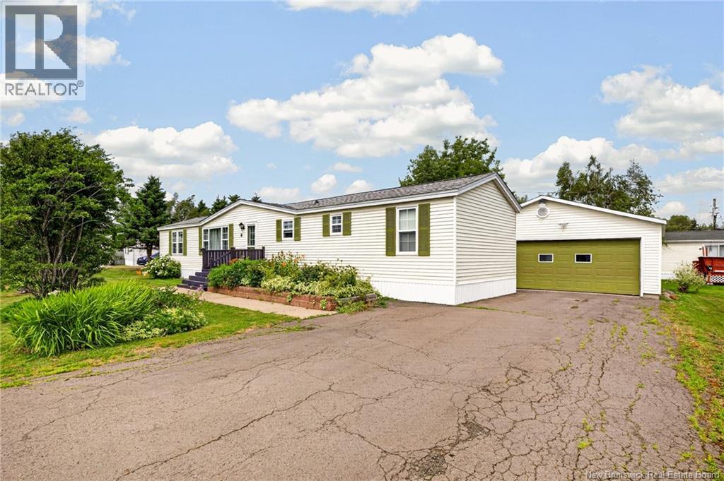 8 Lausanne Street, Moncton, New Brunswick  E1H 2Y4 - Photo 41 - NB143612