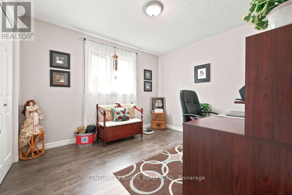 3 Highland Park Drive, Petawawa, Ontario  K8H 3S2 - Photo 25 - X13607504