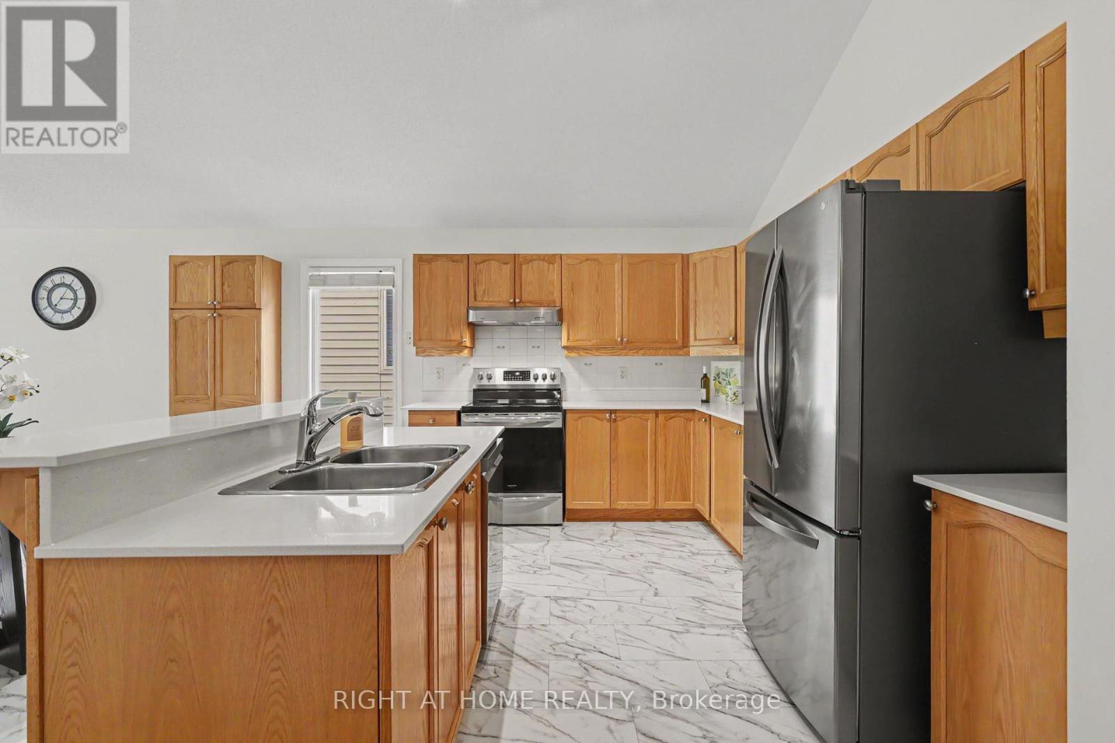 54 Fieldcrest Avenue, Ottawa, Ontario  K2J 4Y8 - Photo 13 - X13607498