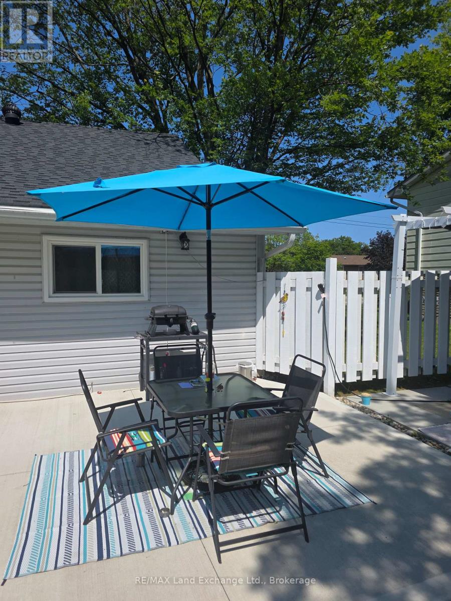 265 Queen Street, Kincardine, Ontario  N2Z 2S6 - Photo 15 - X13607506