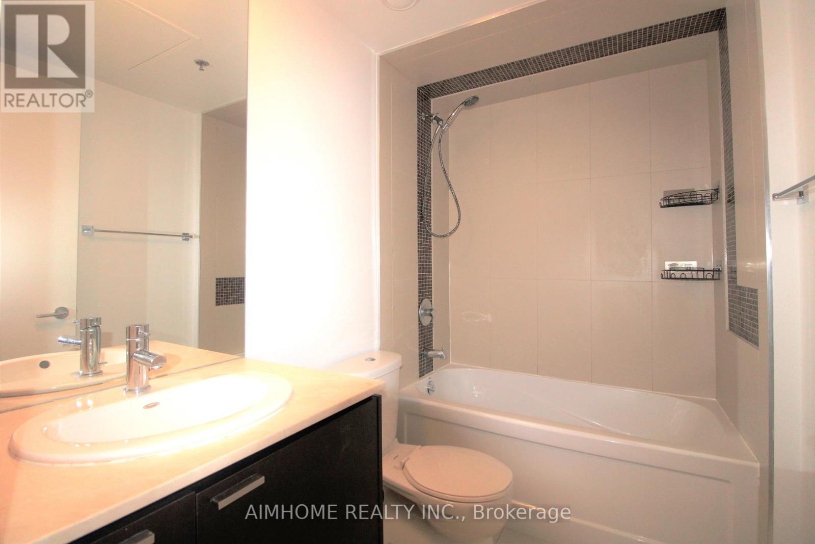 2208 - 375 King Street, Toronto, Ontario  M5V 1K1 - Photo 19 - C13607526