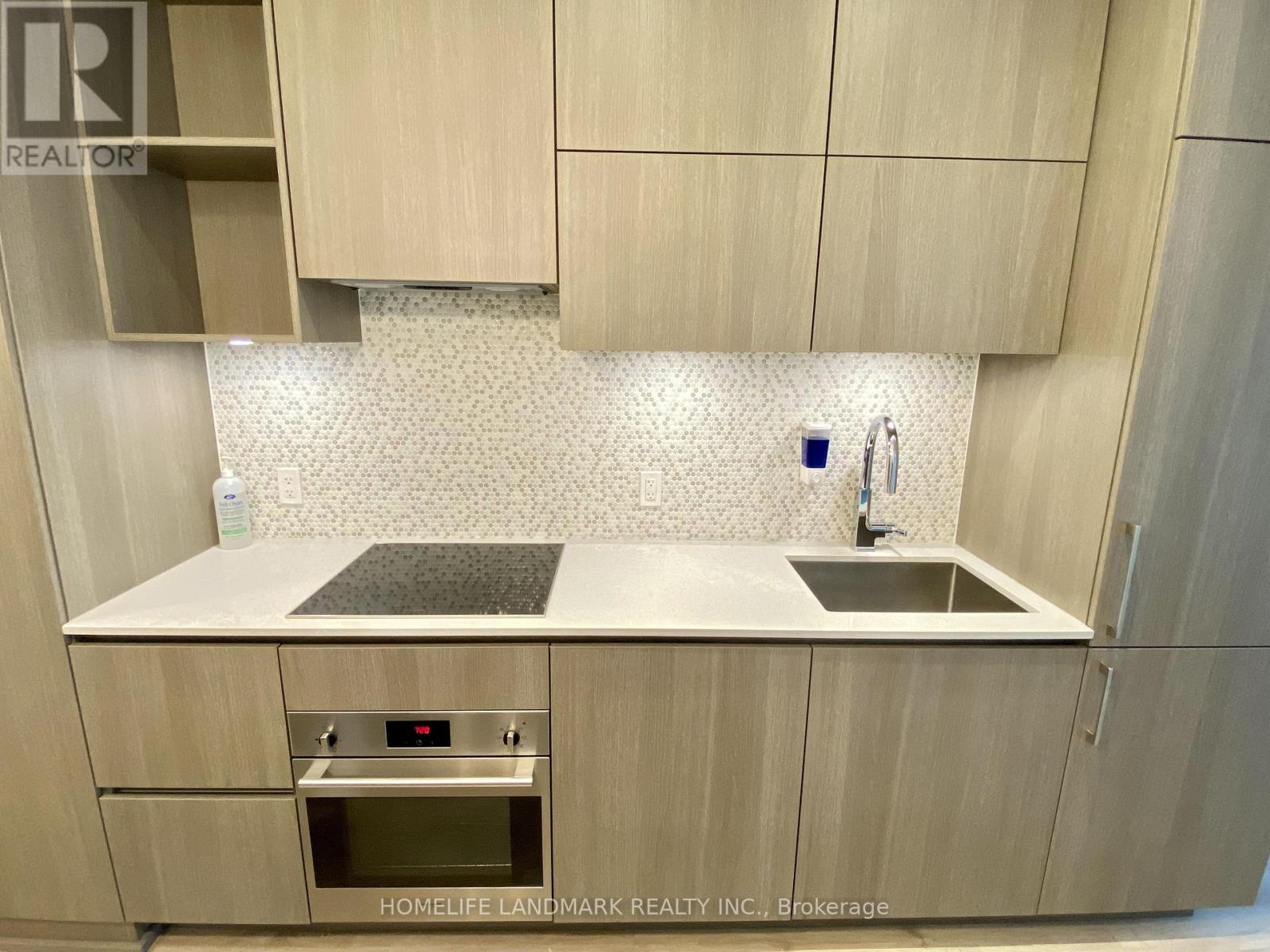 601 - 1 Yorkville Avenue, Toronto, Ontario  M4W 0B1 - Photo 6 - C13607578