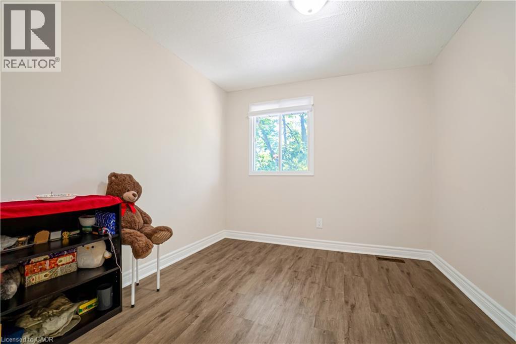 35 Waterman Avenue Unit# 79, London, Ontario  N6C 5T7 - Photo 27 - 40851183