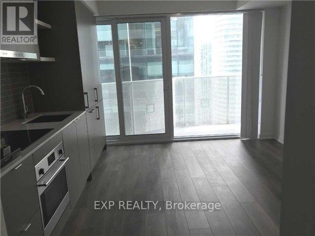 2111 - 100 Harbour Street, Toronto, Ontario  M5J 2T5 - Photo 4 - C13594554