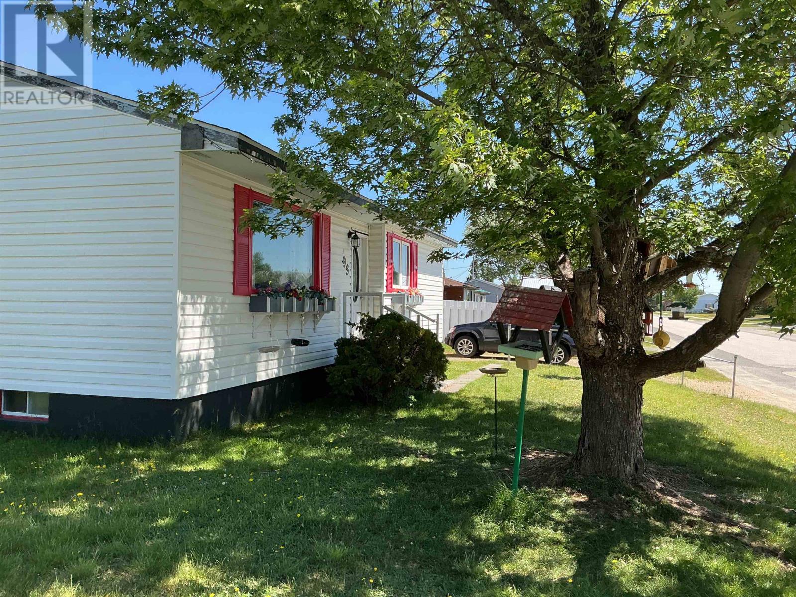 93 Balsam Avenue, Ignace, Ontario  P0T 1T0 - Photo 3 - TB2602034