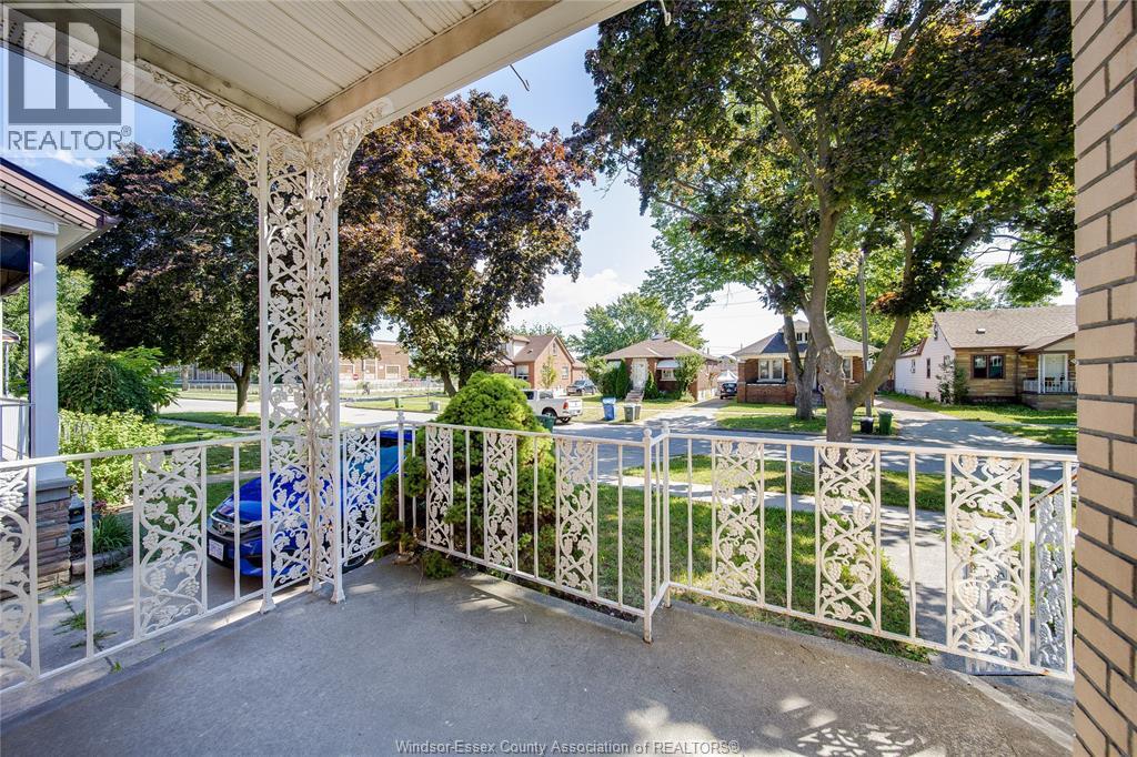1715 Alexis Road Unit# Upper, Windsor, Ontario  N8Y 4P3 - Photo 3 - 26017643