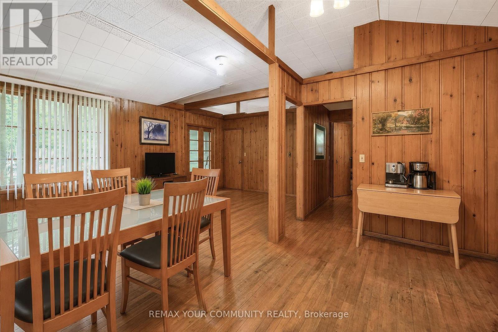 341 Tiny Beaches Road N, Tiny, Ontario  L9M 1R3 - Photo 12 - S13586334