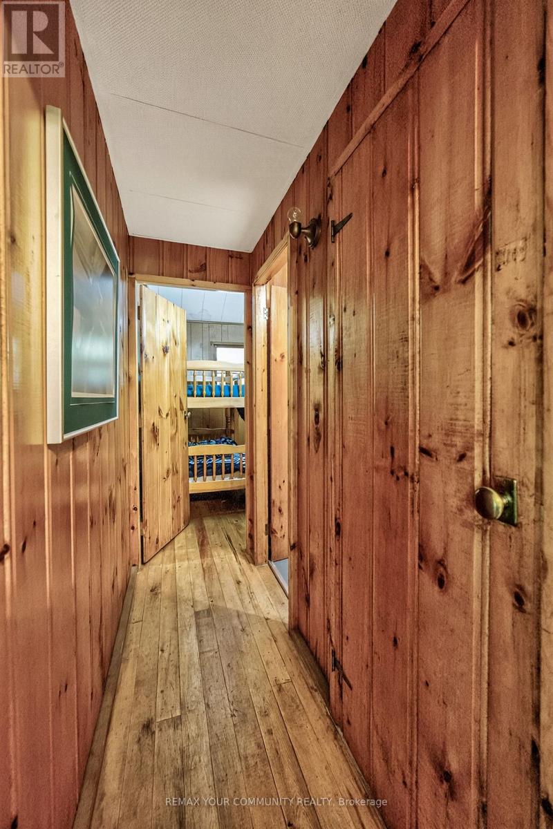 341 Tiny Beaches Road N, Tiny, Ontario  L9M 1R3 - Photo 16 - S13586334