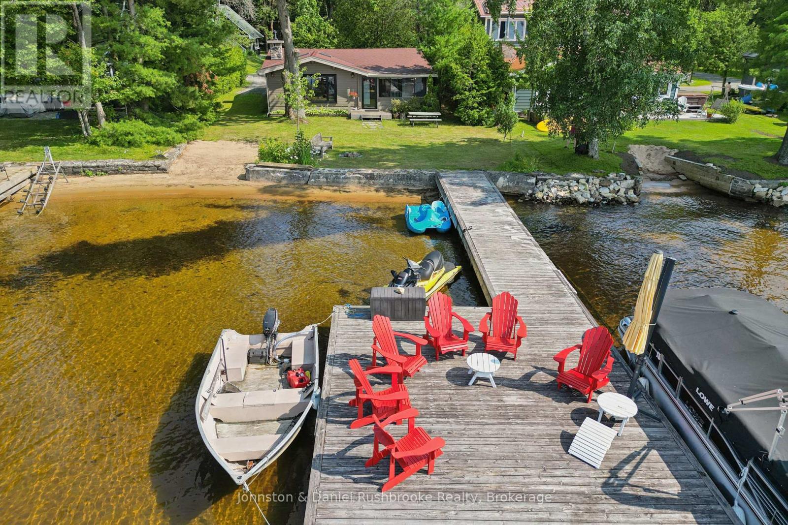 1046 GOLDEN POINT ROAD W, bracebridge (monck (bracebridge)), Ontario