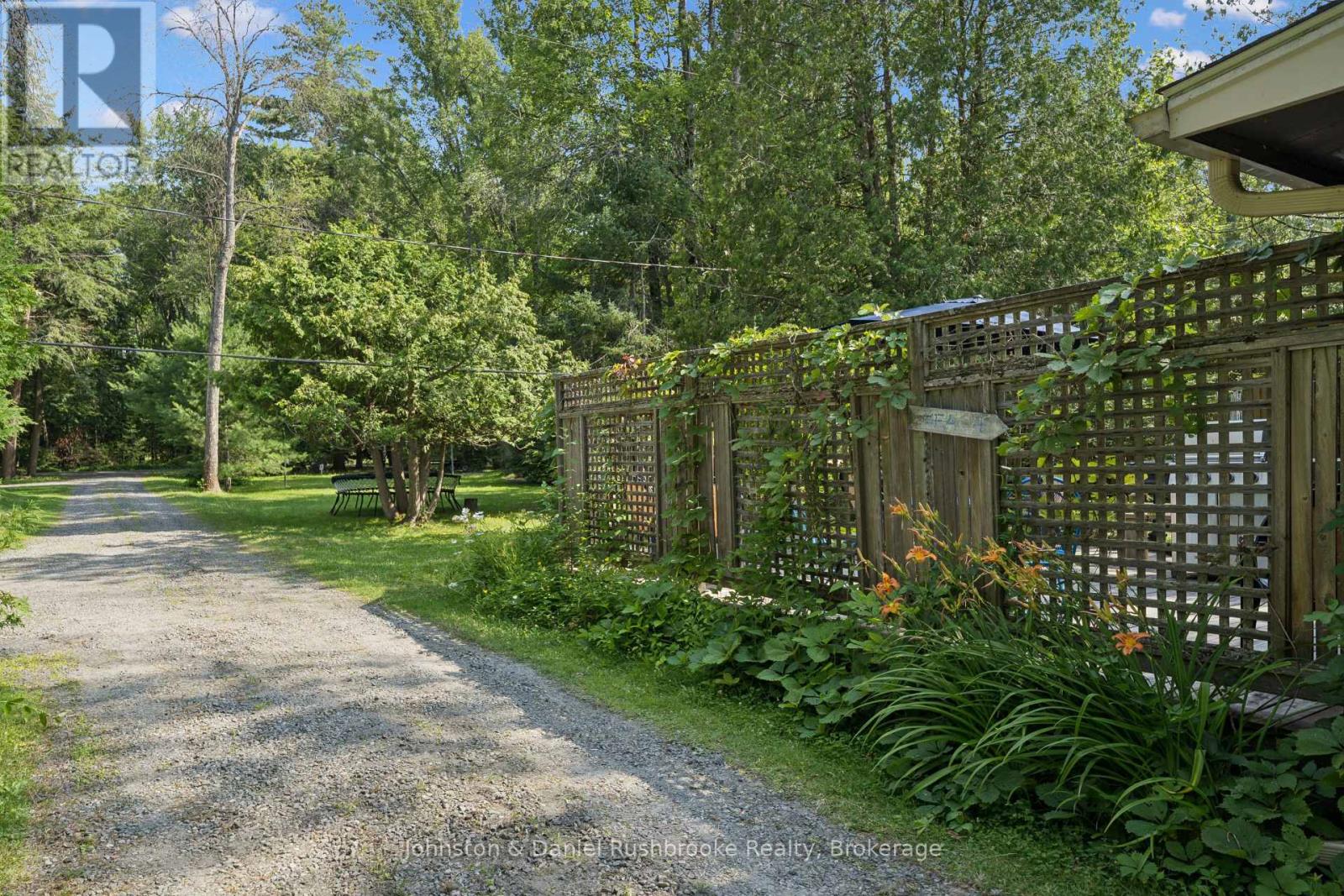 1046 Golden Point Road W, Bracebridge (Monck (Bracebridge)), Ontario  P1L 1W8 - Photo 27 - X13607594