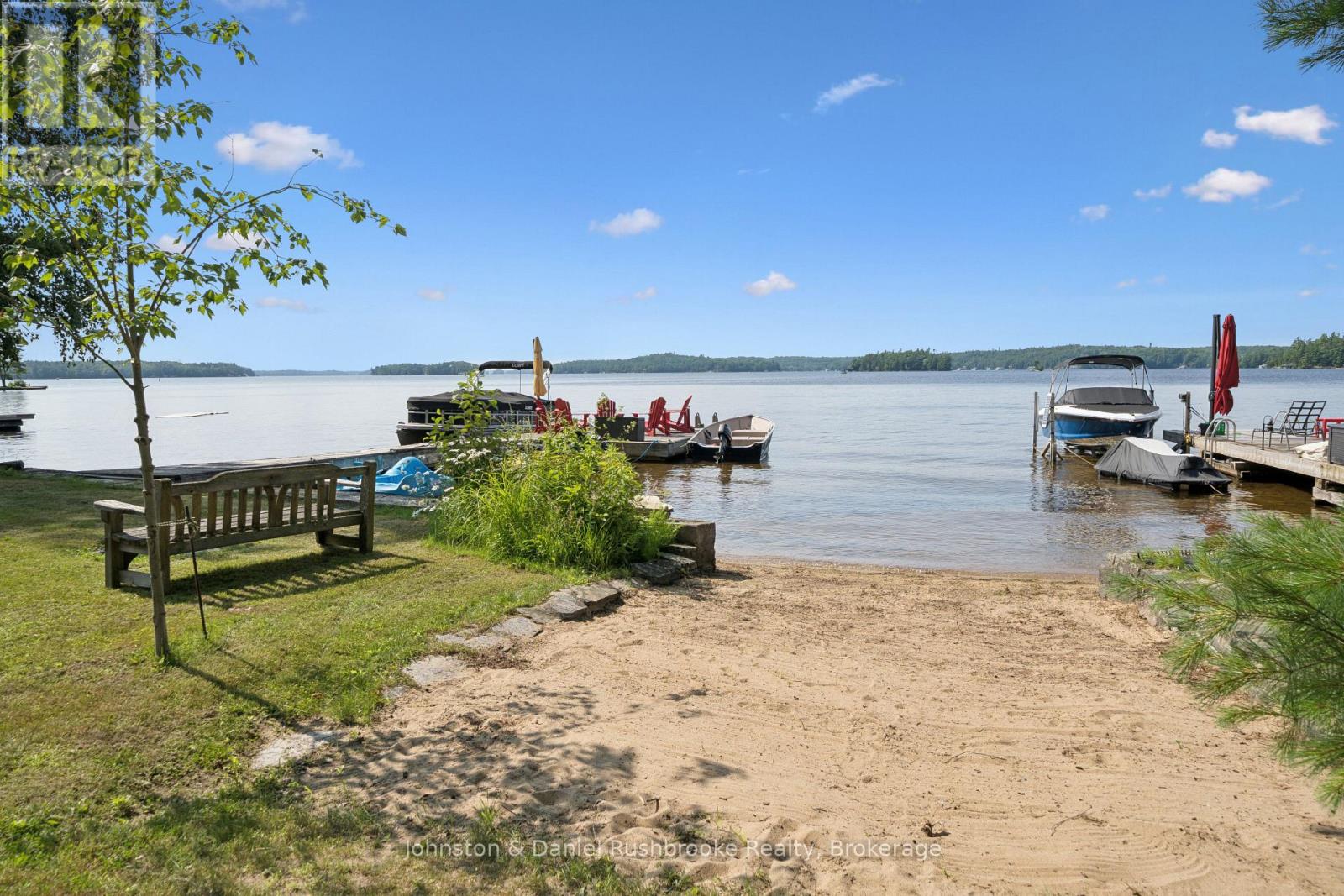 1046 Golden Point Road W, Bracebridge (Monck (Bracebridge)), Ontario  P1L 1W8 - Photo 33 - X13607594