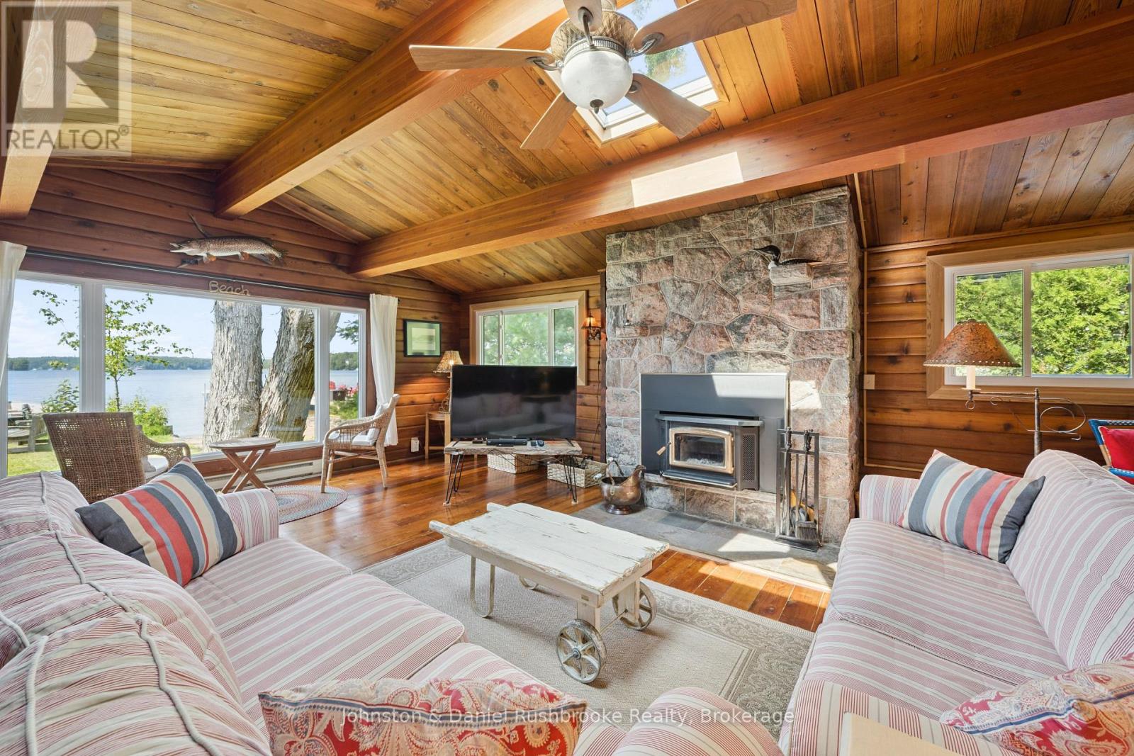 1046 Golden Point Road W, Bracebridge (Monck (Bracebridge)), Ontario  P1L 1W8 - Photo 8 - X13607594
