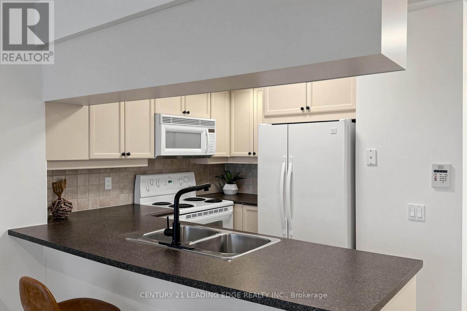 328 - 15 Northtown Way, Toronto, Ontario  M2N 7A2 - Photo 10 - C13607634