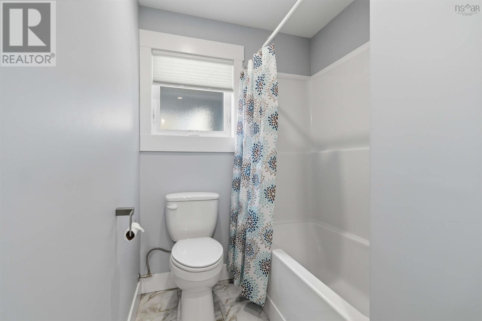 148 Old Sackville Road, Lower Sackville, Nova Scotia  B4C 2J6 - Photo 16 - 202618656