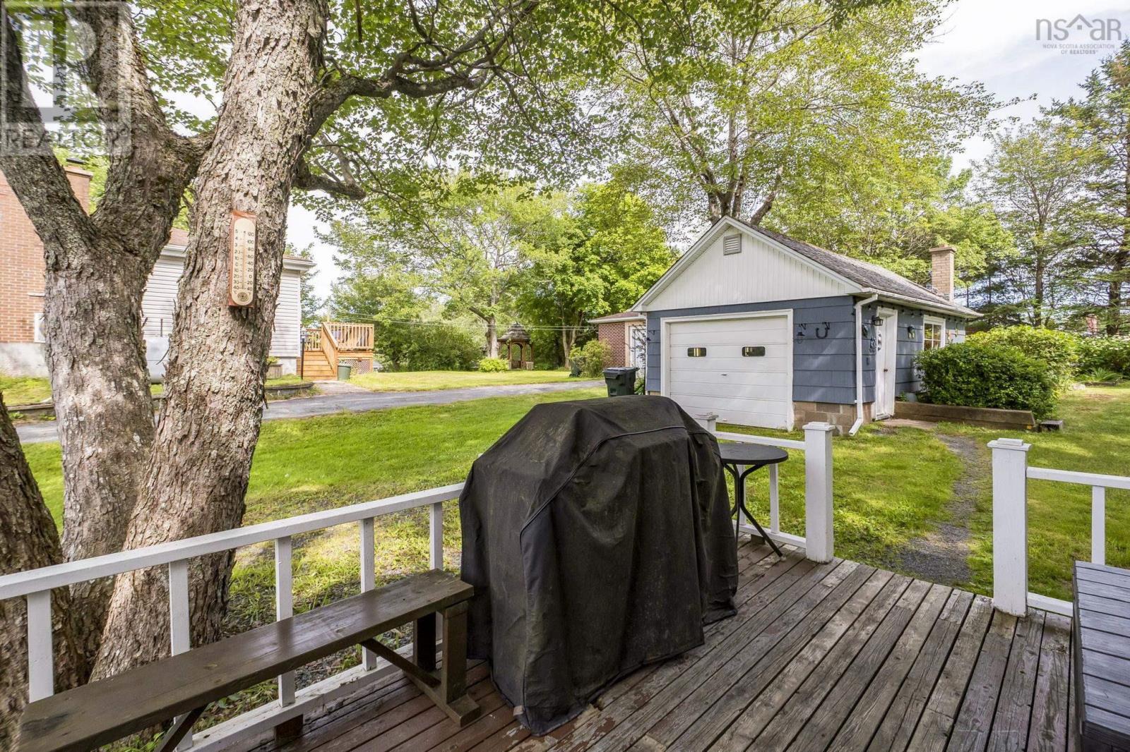 16 Wedgewood Avenue, Timberlea, Nova Scotia  B3T 1E7 - Photo 20 - 202618688