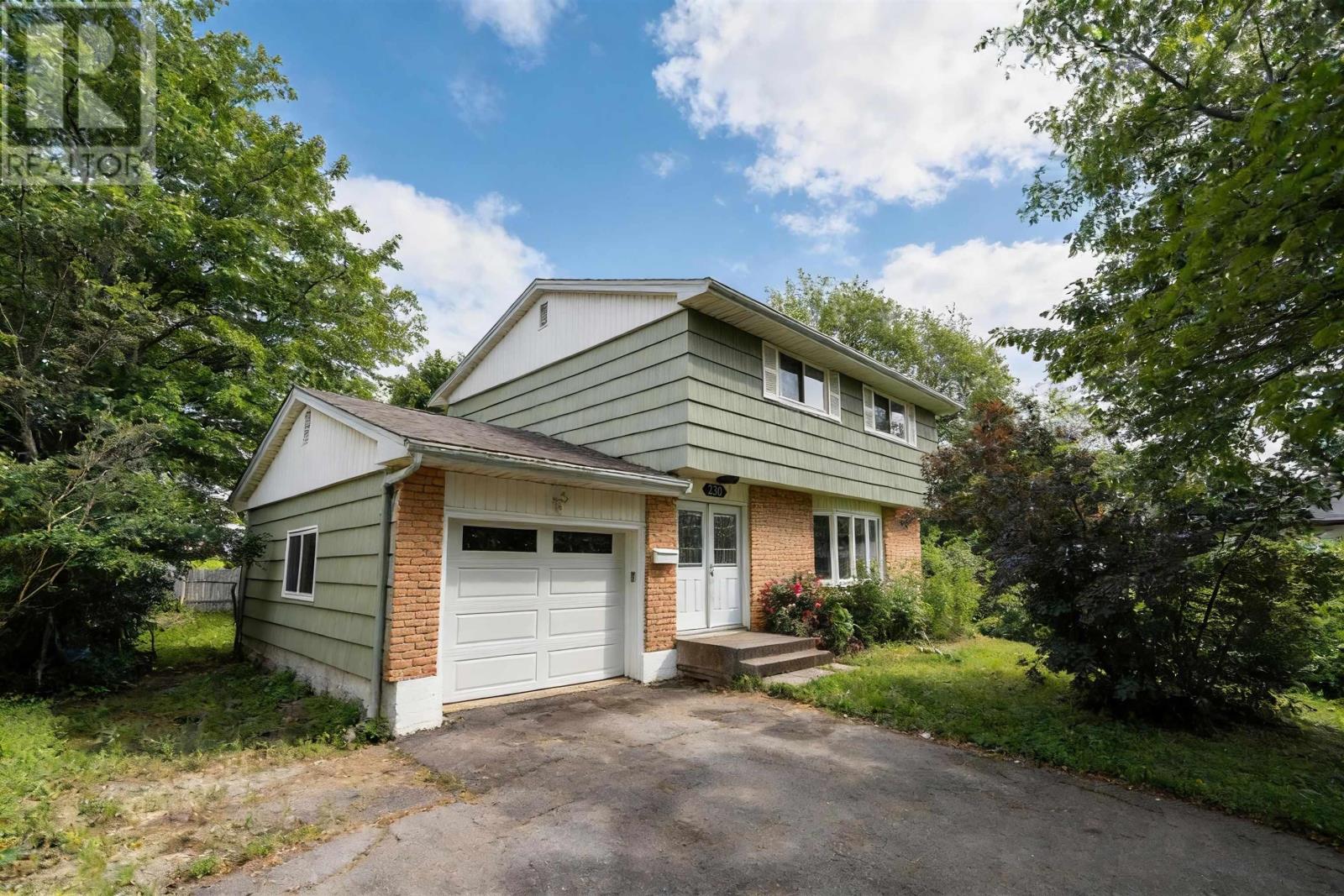 230 Gourok Avenue, Dartmouth, Nova Scotia  B2X 1K5 - Photo 1 - 202618696