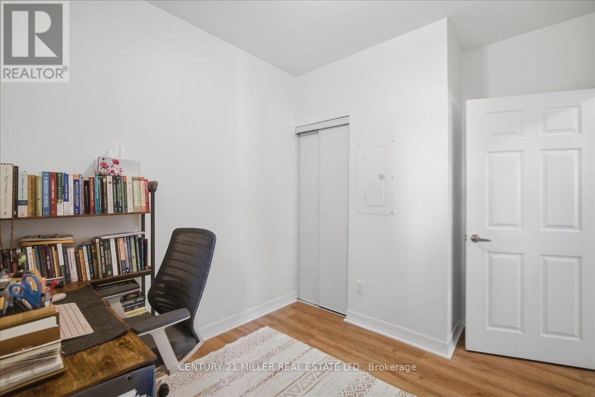 102 - 70 Stewart Street, Oakville, Ontario  L6K 1X5 - Photo 4 - W13607642