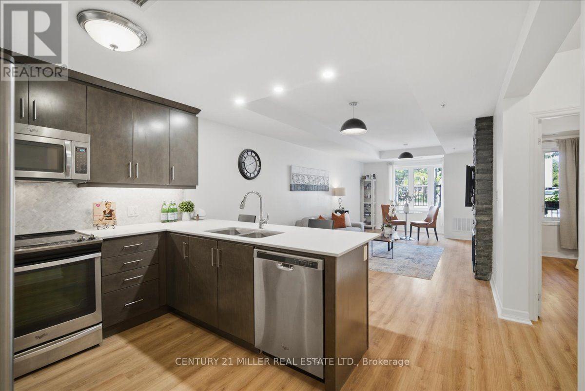 102 - 70 Stewart Street, Oakville, Ontario  L6K 1X5 - Photo 5 - W13607642
