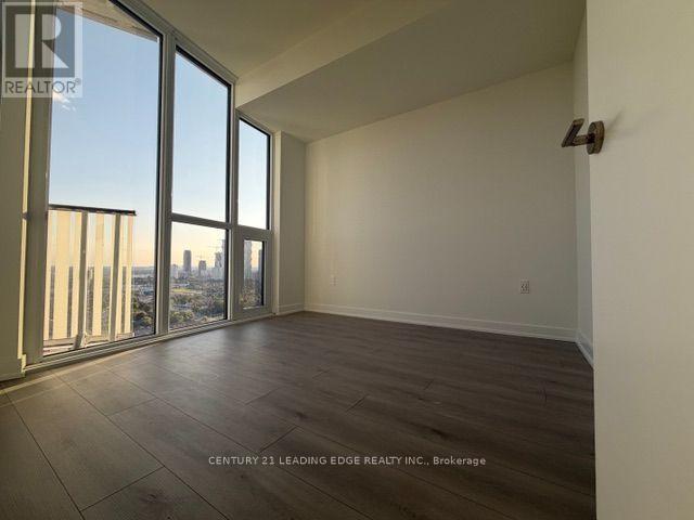 2810 - 1 Fairview Road E, Mississauga, Ontario  L5A 4C6 - Photo 10 - W13607650