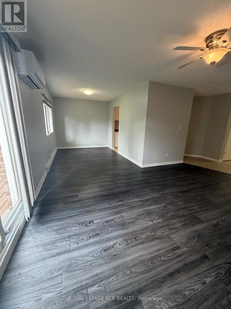 B - Unit 4 (Lower Level) - 50 Third Street, Orangeville, Ontario  L9W 2B1 - Photo 6 - W13607672