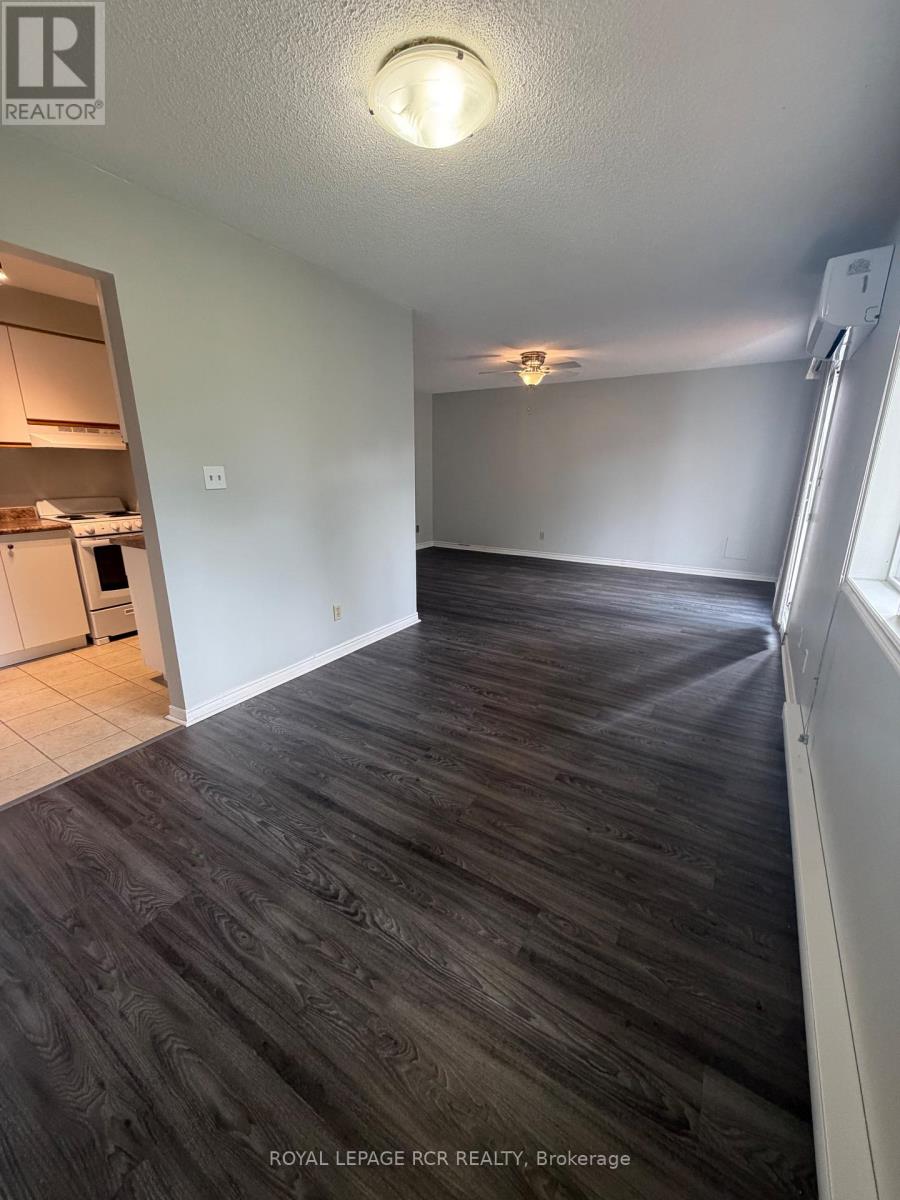 B - Unit 4 (Lower Level) - 50 Third Street, Orangeville, Ontario  L9W 2B1 - Photo 7 - W13607672