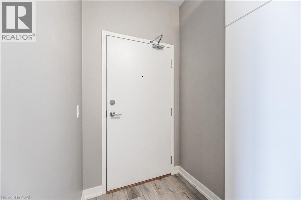 255 Northfield Drive E Drive Unit# 302, Waterloo, Ontario  N2K 0G5 - Photo 2 - 40851203