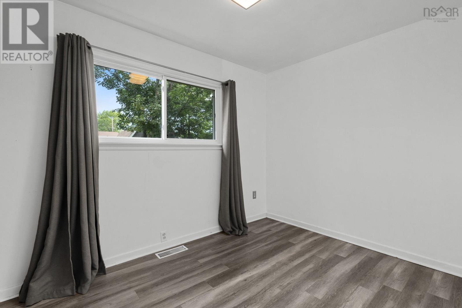 10 Tobermory Road, Dartmouth, Nova Scotia  B2X 1Z5 - Photo 28 - 202618691