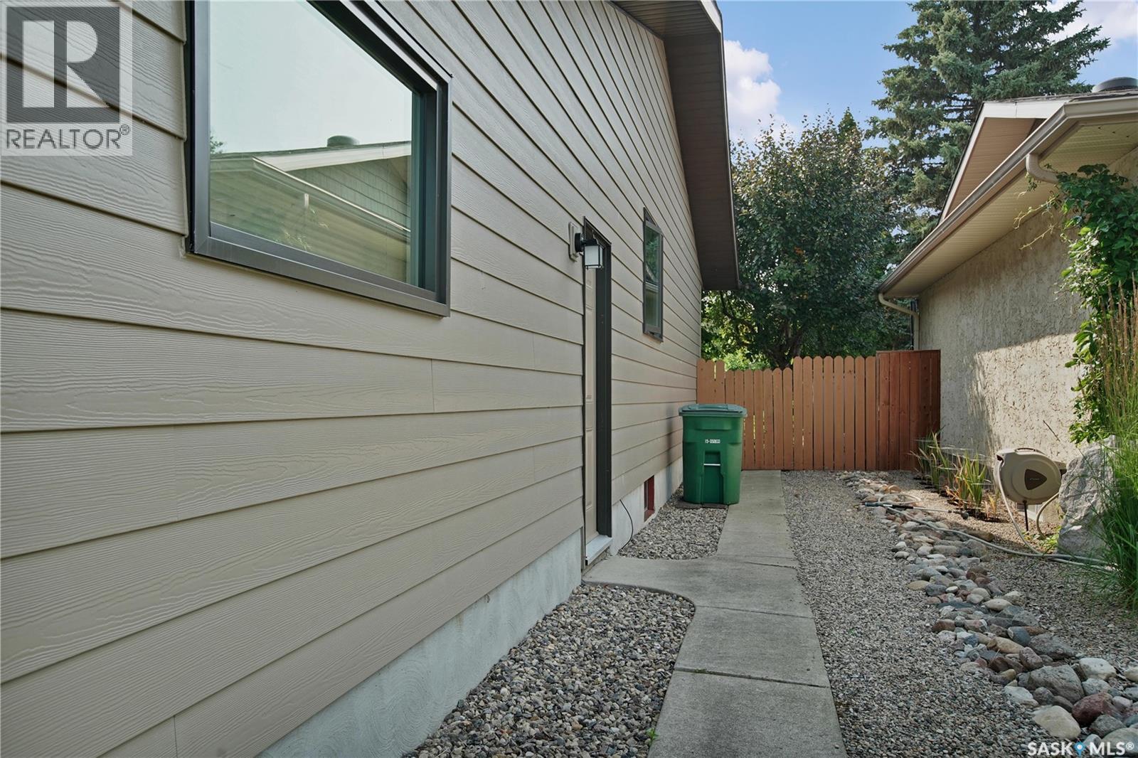 114 Ball Court, Saskatoon, Saskatchewan  S7K 6E4 - Photo 26 - SK043732