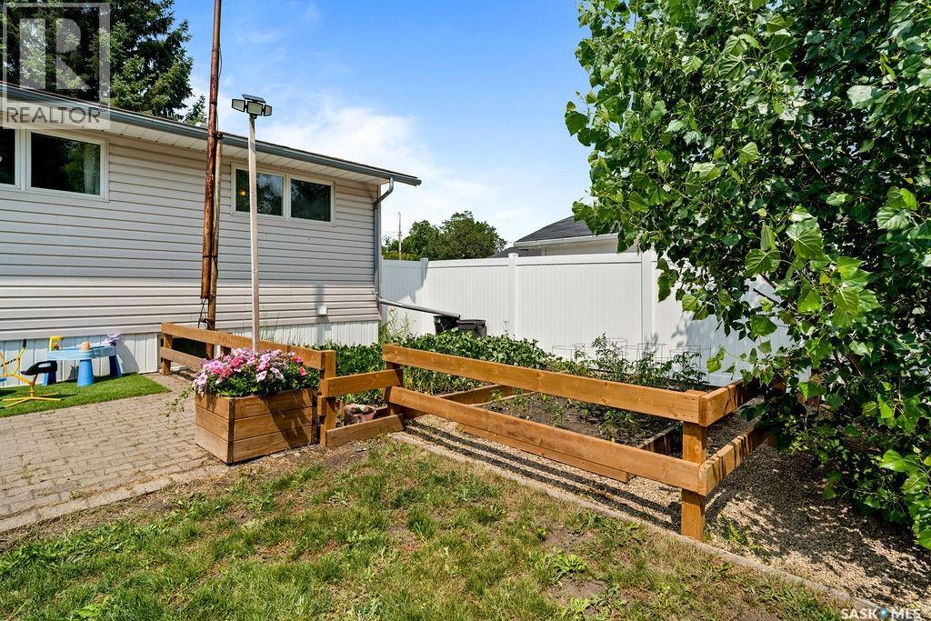 105 Ash Street, Wolseley, Saskatchewan  S0G 5H0 - Photo 42 - SK043577