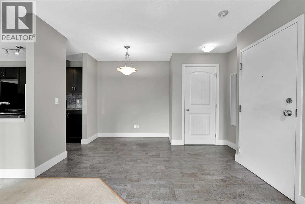 1, 108 Village Heights SW, Calgary, Alberta  T3H 2L2 - Photo 11 - A2326576