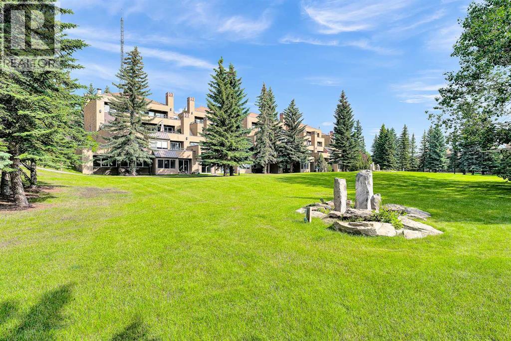 1, 108 Village Heights SW, Calgary, Alberta  T3H 2L2 - Photo 39 - A2326576