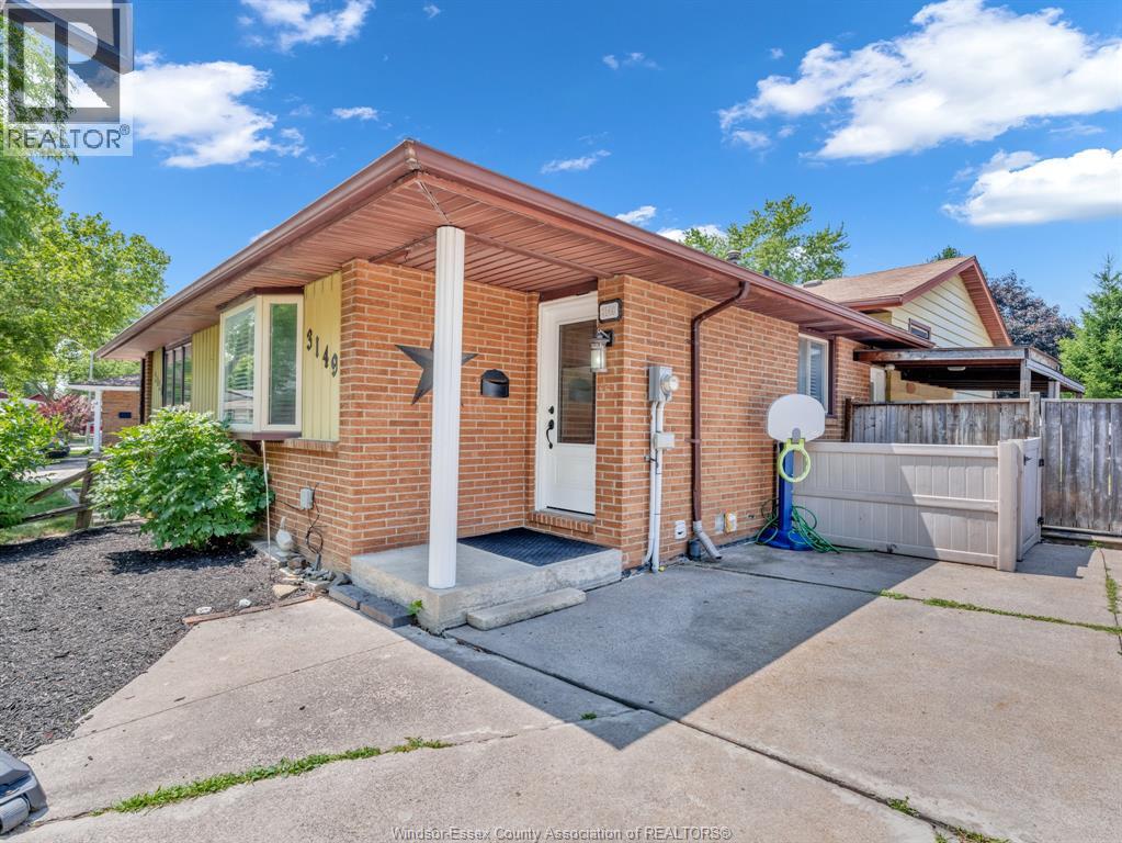 3149 Elmwood Crescent, Windsor, Ontario  N8R 1X5 - Photo 6 - 26018026