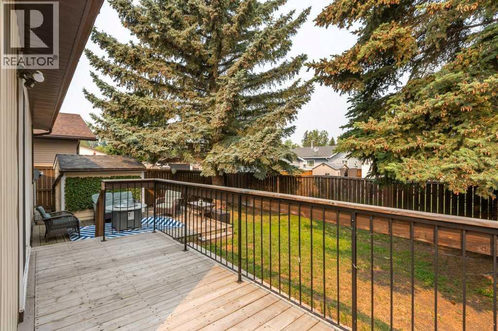 167 Deerpath Court SE, Calgary, Alberta  T2J 6K9 - Photo 31 - A2331939