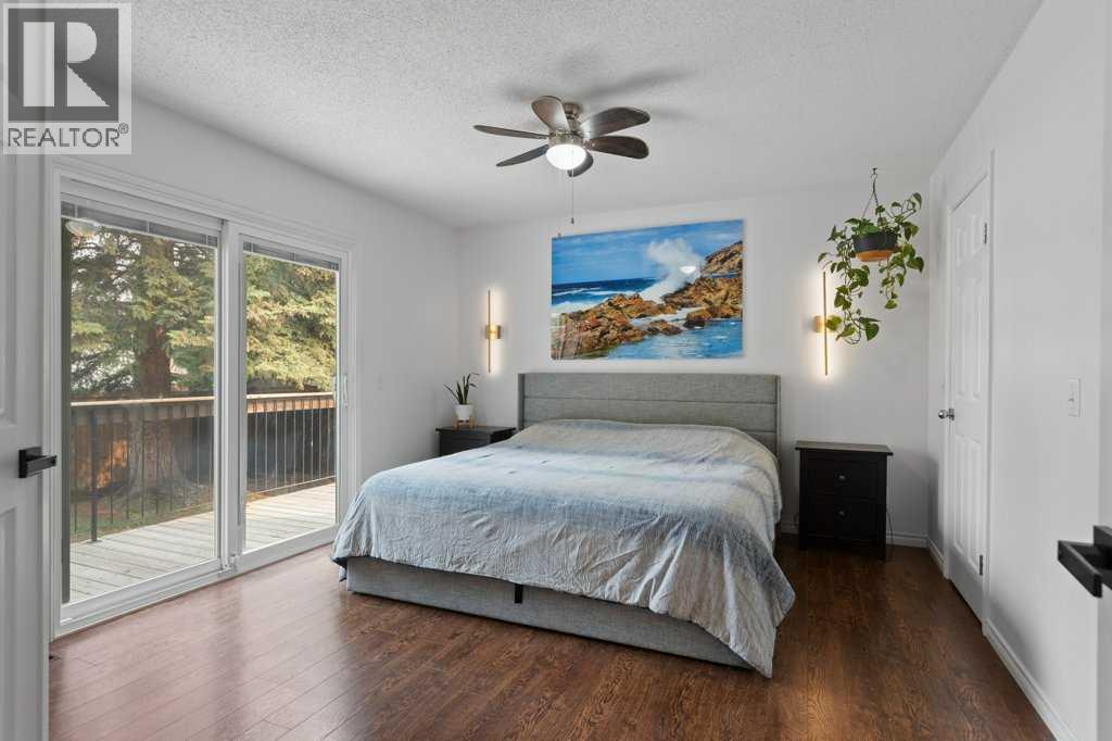 167 Deerpath Court SE, Calgary, Alberta  T2J 6K9 - Photo 13 - A2331939