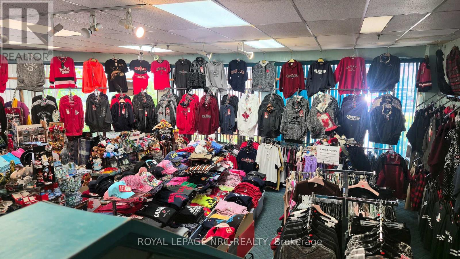 Gift Shop - 5591 Victoria Avenue, Niagara Falls, Ontario  L2G 3L4 - Photo 14 - X13607720