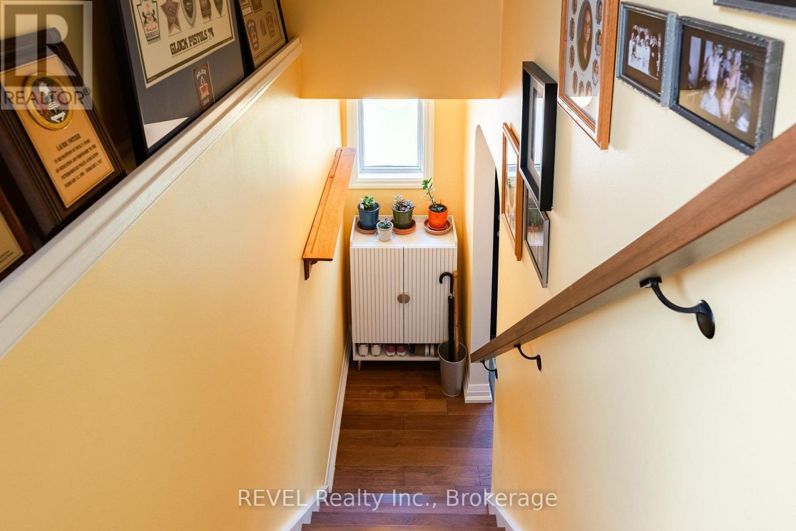 5682 Hanan Avenue, Niagara Falls (Hospital), Ontario  L2G 4E6 - Photo 16 - X13607942