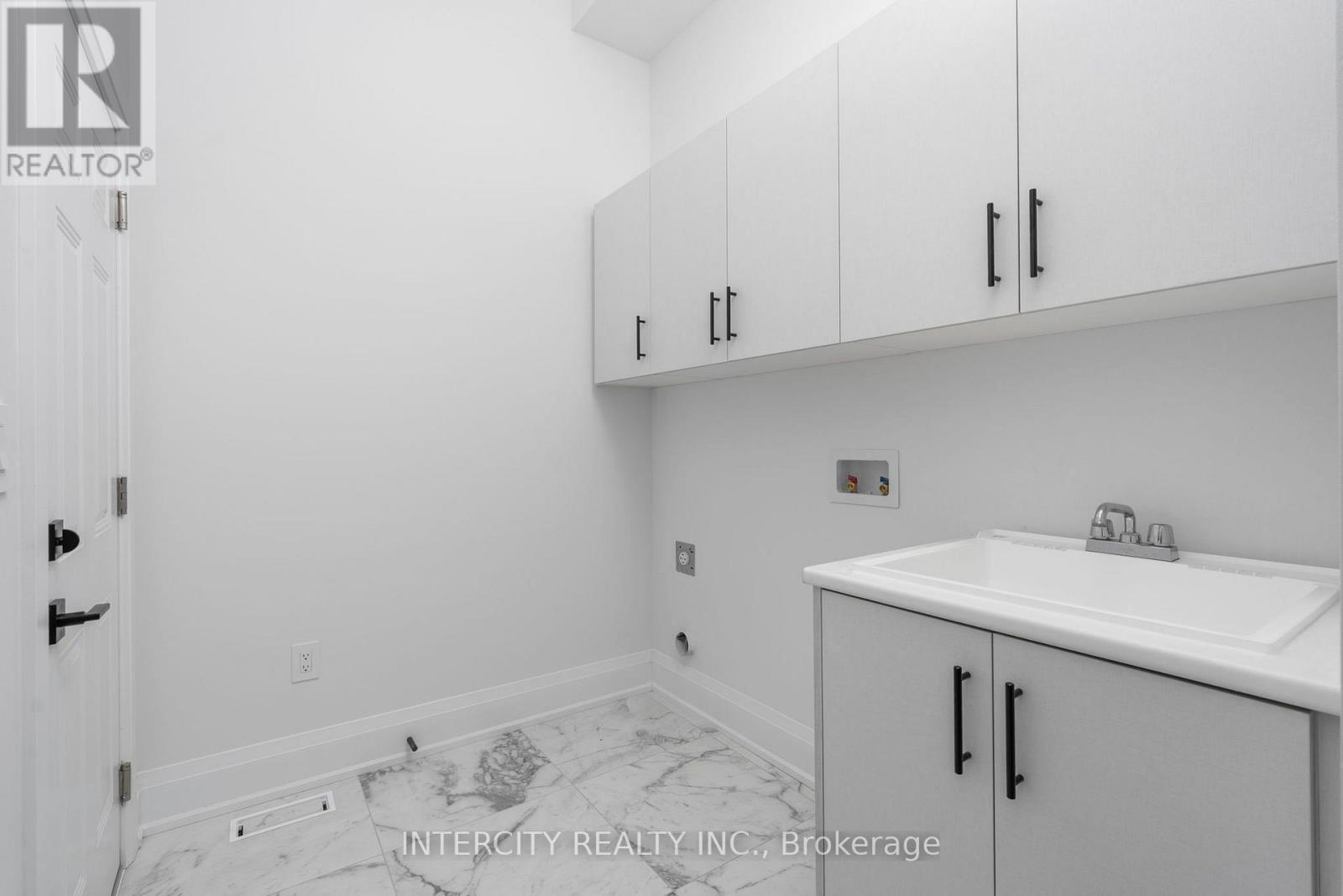6 Gold Bottom Crescent, Brampton, Ontario  L6P 4H8 - Photo 11 - W13606688
