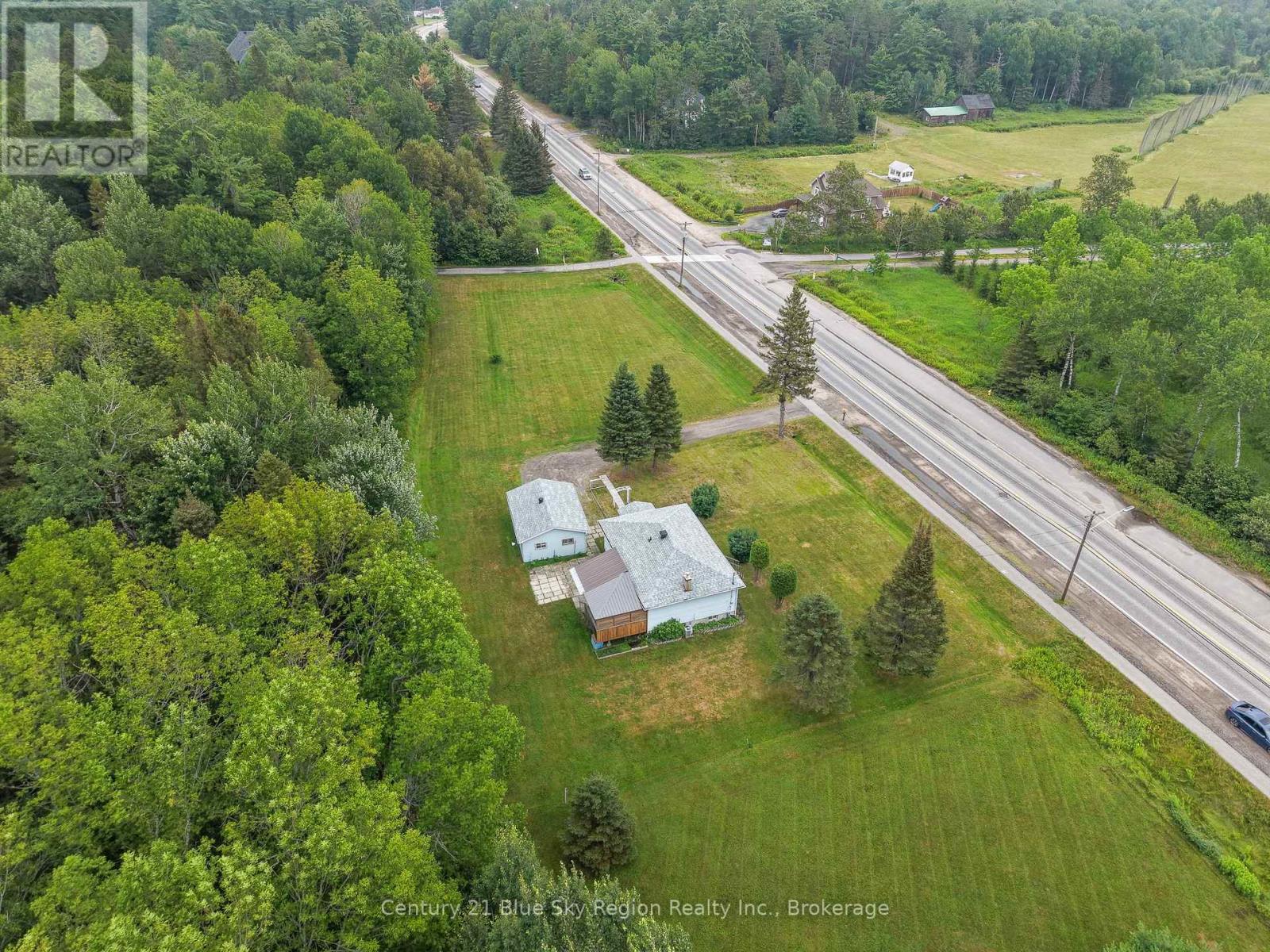 1272 Lakeshore Drive, North Bay, Ontario  P1B 8Z4 - Photo 3 - X13607948
