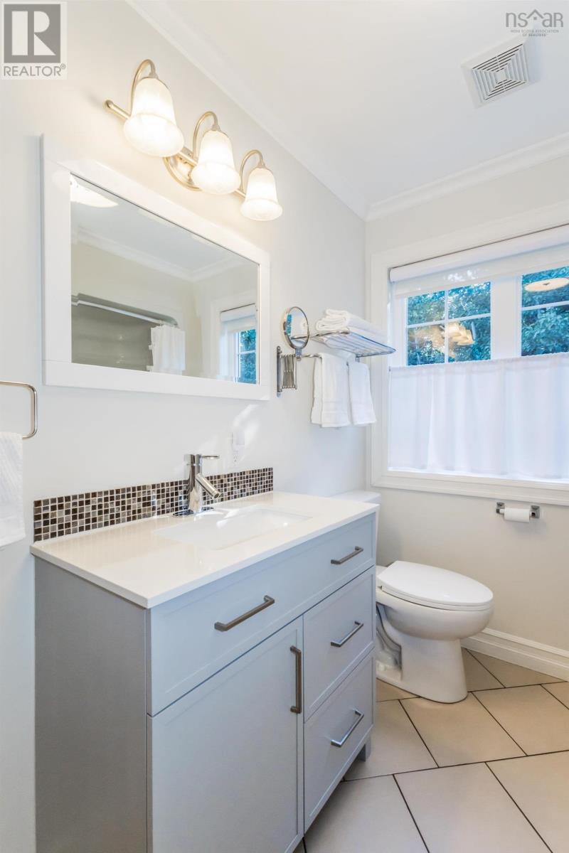 219 West Old Post Road, Smiths Cove, Nova Scotia  B0S 1S0 - Photo 14 - 202618706