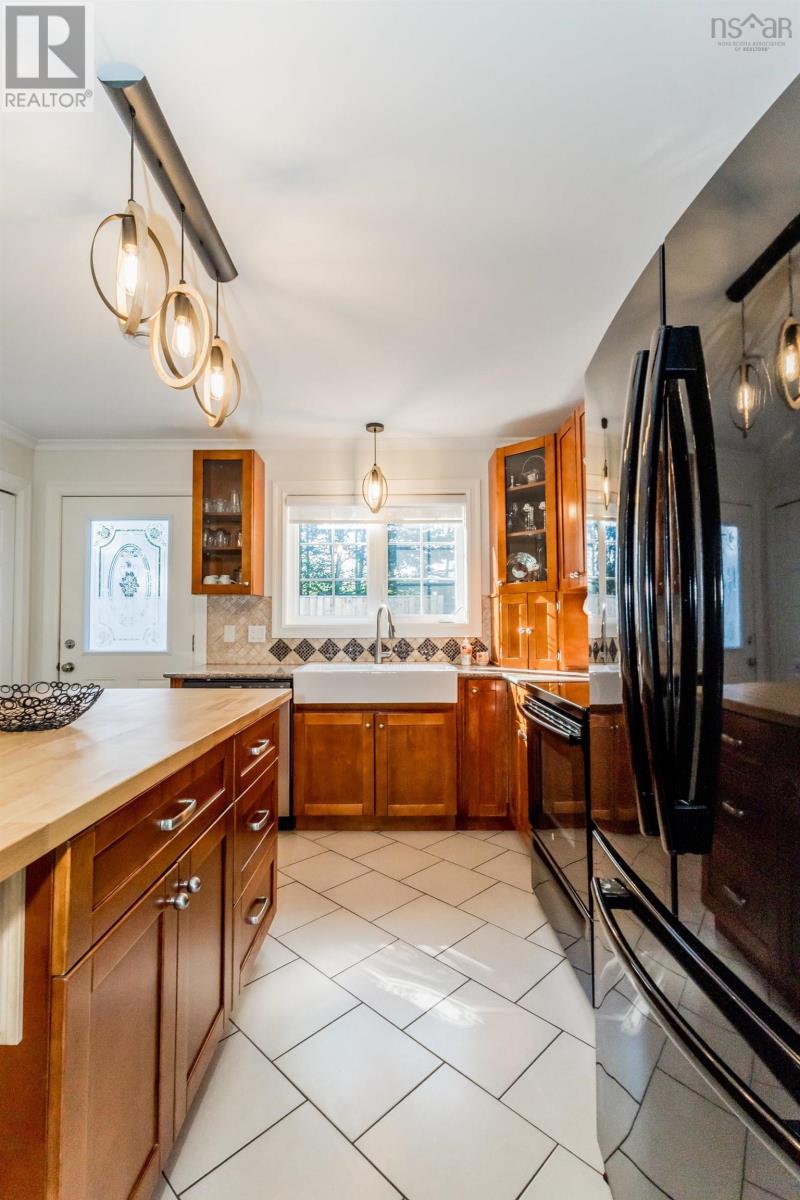 219 West Old Post Road, Smiths Cove, Nova Scotia  B0S 1S0 - Photo 7 - 202618706