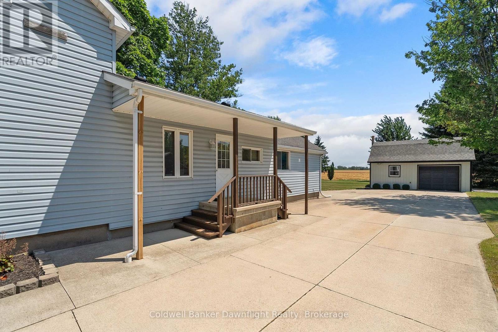183 Victoria Avenue, South Huron, Ontario  N0M 1M0 - Photo 3 - X13607852