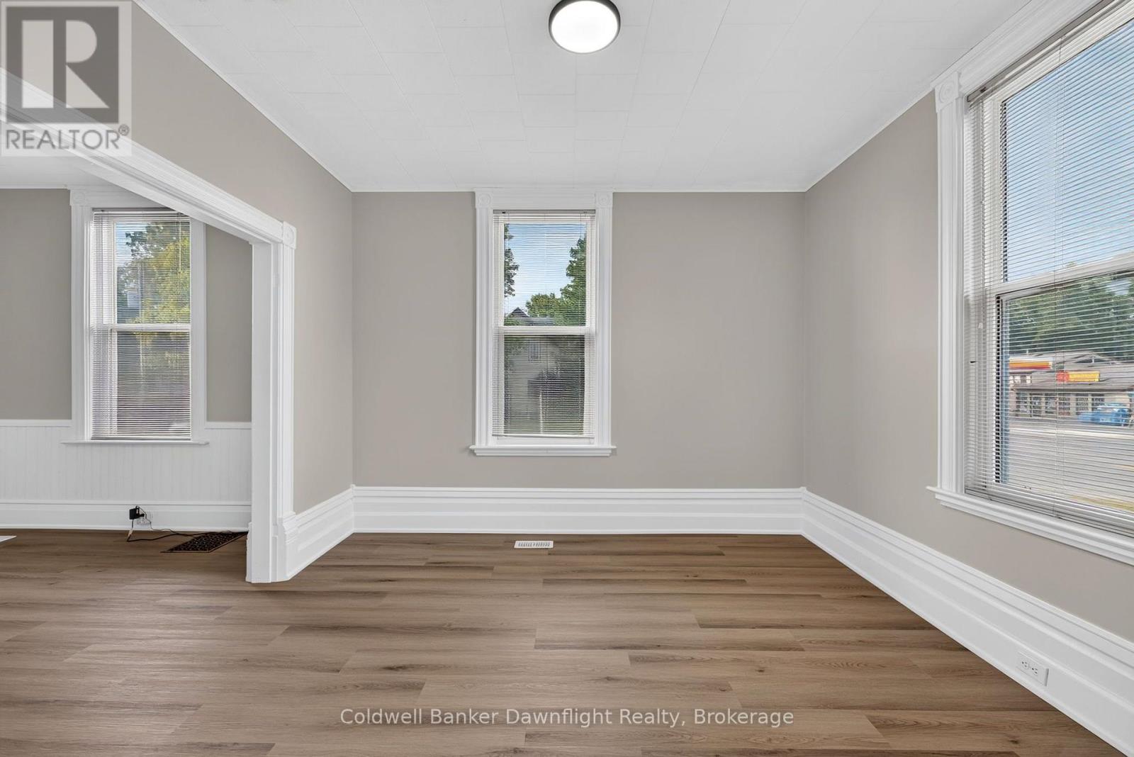 75 London Road, Bluewater, Ontario  N0M 1X0 - Photo 9 - X13607862