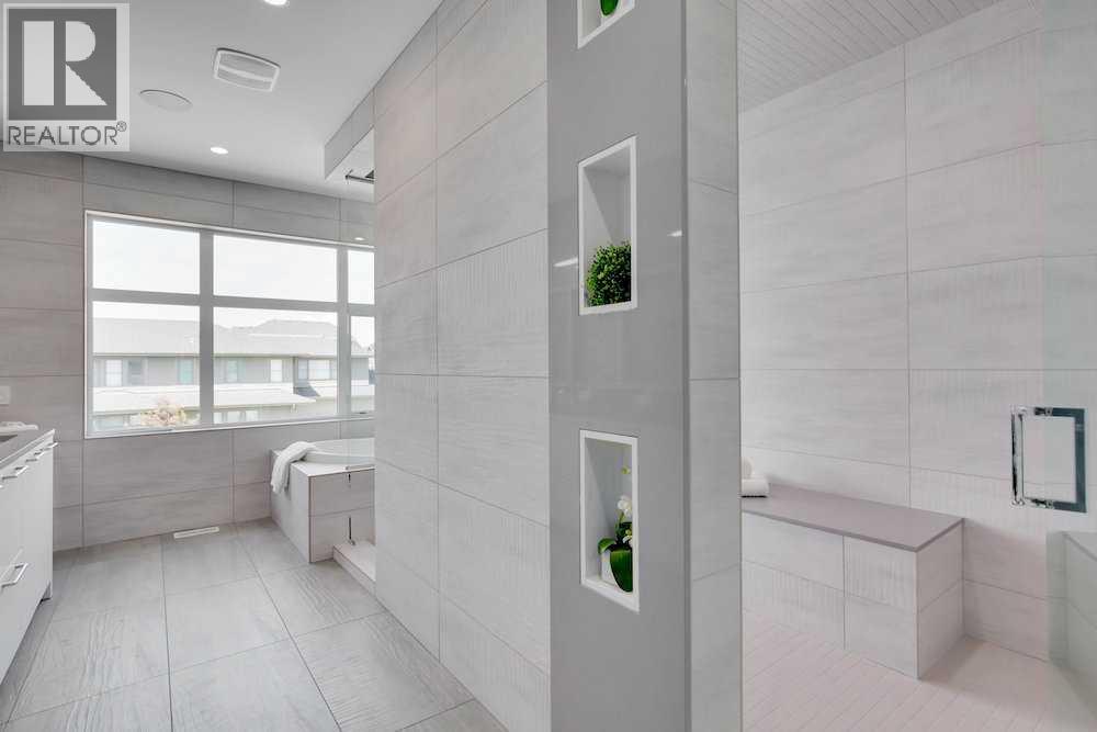3 Wexford Bay SW, Calgary, Alberta  T3H 0E2 - Photo 27 - A2325570