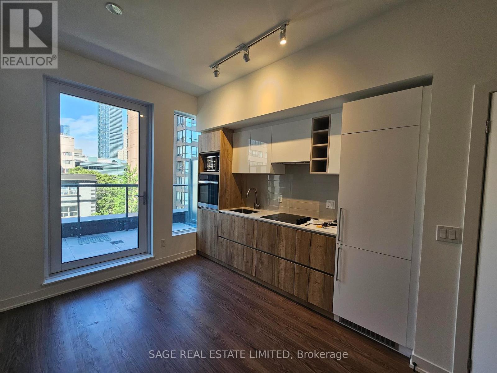 503 - 319 JARVIS STREET, Toronto, Ontario
