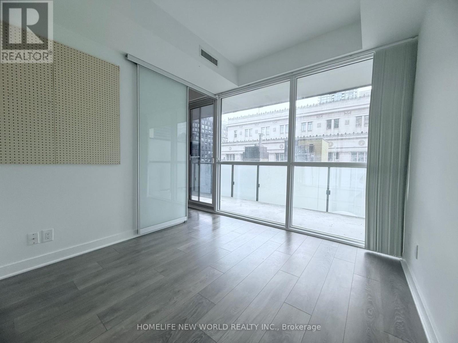 511 - 15 Grenville Street, Toronto, Ontario  M4Y 0B9 - Photo 8 - C13607750